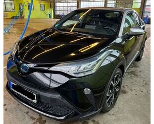 Toyota Toyota C-HR 2.0-l-VVTi Hybrid Team Deutschland, Na Gebrauchtwagen