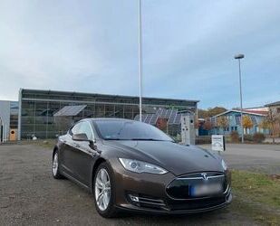 Tesla Tesla Model S 85 P / Kein Free Supercharger Gebrauchtwagen