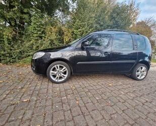 Skoda Skoda Roomster 1.4 16V, Klima,AHK,PDC,SHZ,Bremsen Gebrauchtwagen