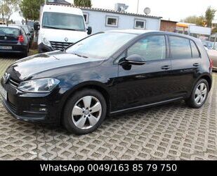 VW Volkswagen Golf VII Lim.1,2i BMT/NAVI/PARKASSITENT Gebrauchtwagen