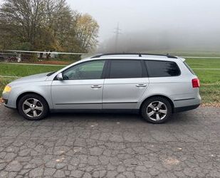 VW Volkswagen Passat Variant 2.0 TDI DPF Trendline Va Gebrauchtwagen