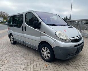 Opel Opel Vivaro Kasten/Kombi L1H1 2,7t *Klima* 9-Sit Gebrauchtwagen