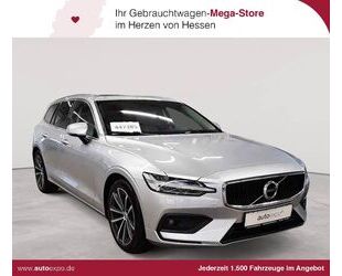 Volvo Volvo V60 B4 D A Momentum LEDER PANO AHK Gebrauchtwagen