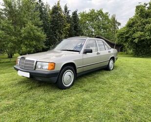 Mercedes-Benz Mercedes-Benz 190D 2.5 mit H-Kennzeichen Gebrauchtwagen