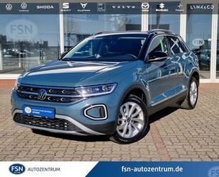 VW Volkswagen T-Roc 1.5 TSI DSG Style LED AHK NAVI Pa Gebrauchtwagen