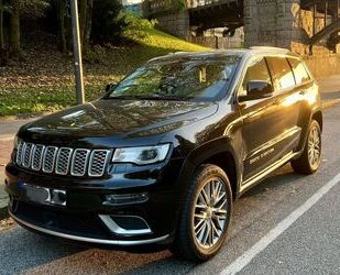 Jeep Jeep Grand Cherokee 5.7l V8 HEMI Summit Automatik. Gebrauchtwagen