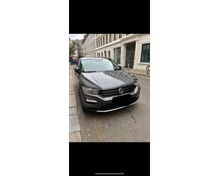 VW Volkswagen T-Roc 1.5 TSI DSG IQ.DRIVE AHK*ACC*PD Gebrauchtwagen