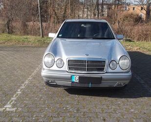 Mercedes-Benz E 280 Gebrauchtwagen