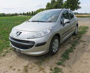 Peugeot Peugeot 207 1.4 Tendance 75 Tendance Modell 2007 Gebrauchtwagen