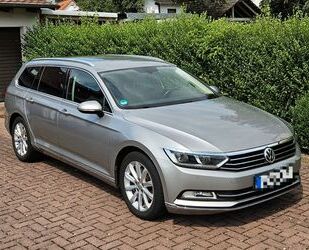 VW Volkswagen Passat Variant 2.0 TDI Highline Teilled Gebrauchtwagen