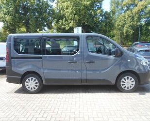 Renault Renault Trafic 9-Sitzer TEMPOMAT NAVI Full-LED L1 Gebrauchtwagen