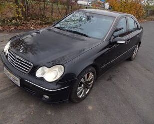 Mercedes-Benz Mercedes-Benz C 220 C -Klasse Lim. C 220 CDI Gebrauchtwagen