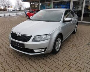 Skoda Skoda Octavia Lim. 1.2 TSI Elegance*1.Hand*DAB*FSE Gebrauchtwagen