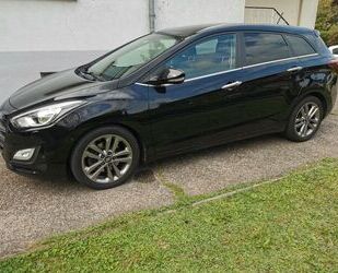 Hyundai Hyundai i30 blue 1.6 CRDi 100kW Style DCT Style Gebrauchtwagen