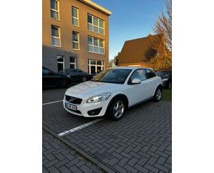 Volvo Volvo C30 2.0D Momentum **SHZ*KLIMA*TEMPOMAT*GJR*L Gebrauchtwagen