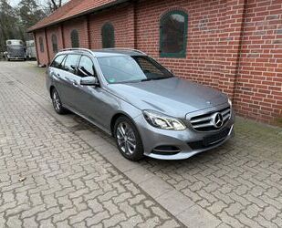 Mercedes-Benz Mercedes-Benz E 220 T CDI BlueEff Avantgarde Navi Gebrauchtwagen