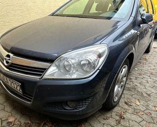 Opel Opel Astra Caravan 1.9 CDTI 88kW Gebrauchtwagen