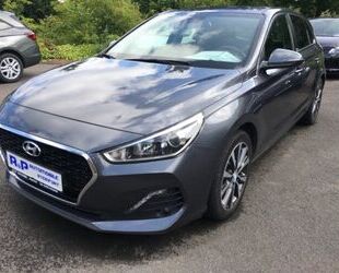 Hyundai Hyundai i30 1.6 CRDi Style (EURO 6d-TEMP) 1.6 CRDi Gebrauchtwagen