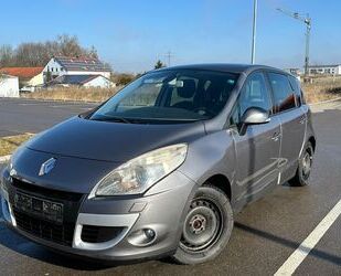 Renault Renault Scenic III 1.9 CDI Dynamique Klima 8Fachb Gebrauchtwagen