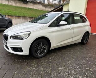 BMW BMW 218 Active Tourer xDrive Sportsitze Navi Top Gebrauchtwagen