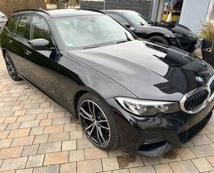 BMW BMW 320 MPaket SAG LivePR HUD DAB Park 19 UFREI 1. Gebrauchtwagen