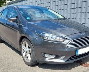 Ford Ford Focus 1,5 EcoBoost 134kW Titanium SHZ M&S Nav Gebrauchtwagen