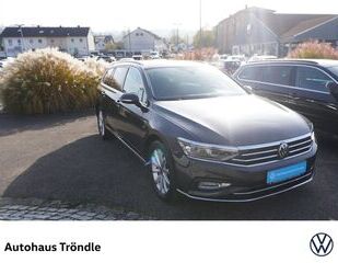 VW Volkswagen Passat Variant Elegance 2.0 TDI DSG Blu Gebrauchtwagen