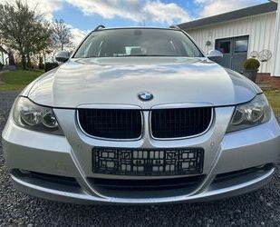 BMW BMW 3 Touring 320i*Automatik*Voll leder*EXPORT Gebrauchtwagen