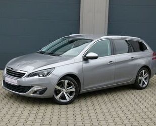 Peugeot Peugeot 308 SW Allure ACC LED Navi PDC Kamera Keyl Gebrauchtwagen