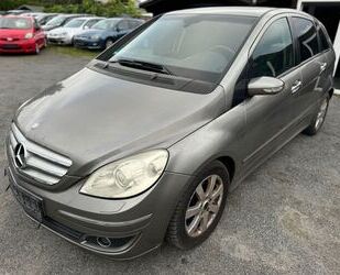 Mercedes-Benz Mercedes-Benz B 200 CDI Automatik/Navi/Panorama/Le Gebrauchtwagen