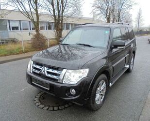 Mitsubishi Mitsubishi Pajero 3.2 DI-D Instyle Leder Kamera Pa Gebrauchtwagen