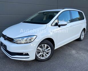 VW Volkswagen Touran 2.0 TDI DSG Comfortline AHK 7-Si Gebrauchtwagen