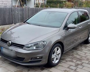 VW Volkswagen VW Golf VII ParkAssist PDC AHK DAB Klim Gebrauchtwagen