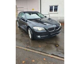 BMW BMW 530d xDrive Touring - Gebrauchtwagen