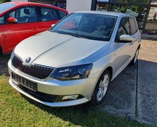 Skoda Skoda Fabia 1.2 Drive PDC Alu Sitzh Klima Gebrauchtwagen