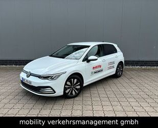 VW Volkswagen Golf VIII Limousine LED Harman Kardon F Gebrauchtwagen