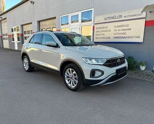 VW Volkswagen T-Roc Life Aut,Navi Appconect Gebrauchtwagen