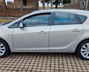 Opel Opel Astra J Lim. 5-trg. Cosmo Gebrauchtwagen