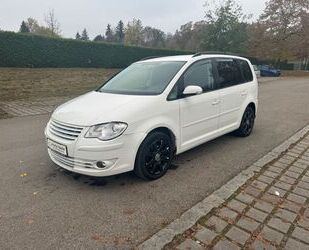 VW Volkswagen Touran Trendline*Automatik*2.0*AHK*Temp Gebrauchtwagen