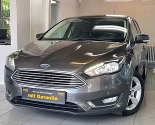 Ford Ford Focus Turnier Titanium*KLIMA*NAVI*PDC*TÜV*SHZ Gebrauchtwagen