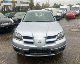 Mitsubishi Mitsubishi Outlander 2.0 Comfort*Gepflegter Zustan Gebrauchtwagen