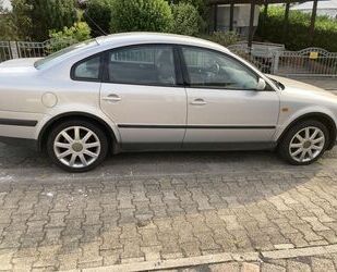 VW Volkswagen Passat 1.8 (3B2) BRC LPG & TOP Zustan Gebrauchtwagen