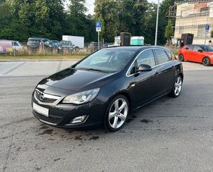 Opel Opel Astra J Lim. 5-trg. Sport Gebrauchtwagen