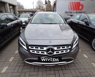 Mercedes-Benz Mercedes-Benz GLA 180 Business Aut.~Navi~RFK~SHZ~A Gebrauchtwagen