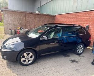 VW Volkswagen GOLF VI VAR 1.6TDI COMFORTLINE*KLIMAUT* Gebrauchtwagen