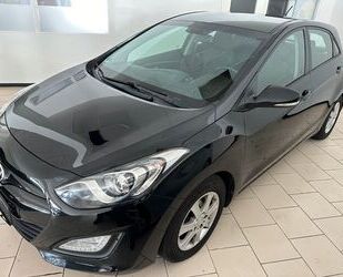 Hyundai Hyundai i30 1,6 CRDI Trend Gebrauchtwagen