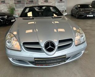 Mercedes-Benz Mercedes-Benz SLK 200 Kompressor*NAVI*LEDER*SHZ Gebrauchtwagen