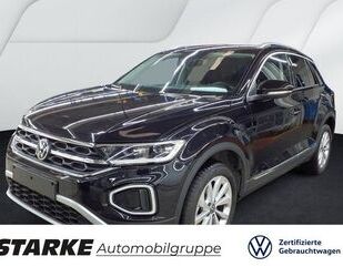 VW Volkswagen T-Roc 1.5 TSI DSG Style AHK Navi LED P Gebrauchtwagen