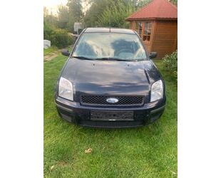 Ford Ford Fusion 1,4 16V + + Gebrauchtwagen