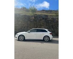 Audi Audi A3 2.0 TFSI S tronic quattro design design Gebrauchtwagen